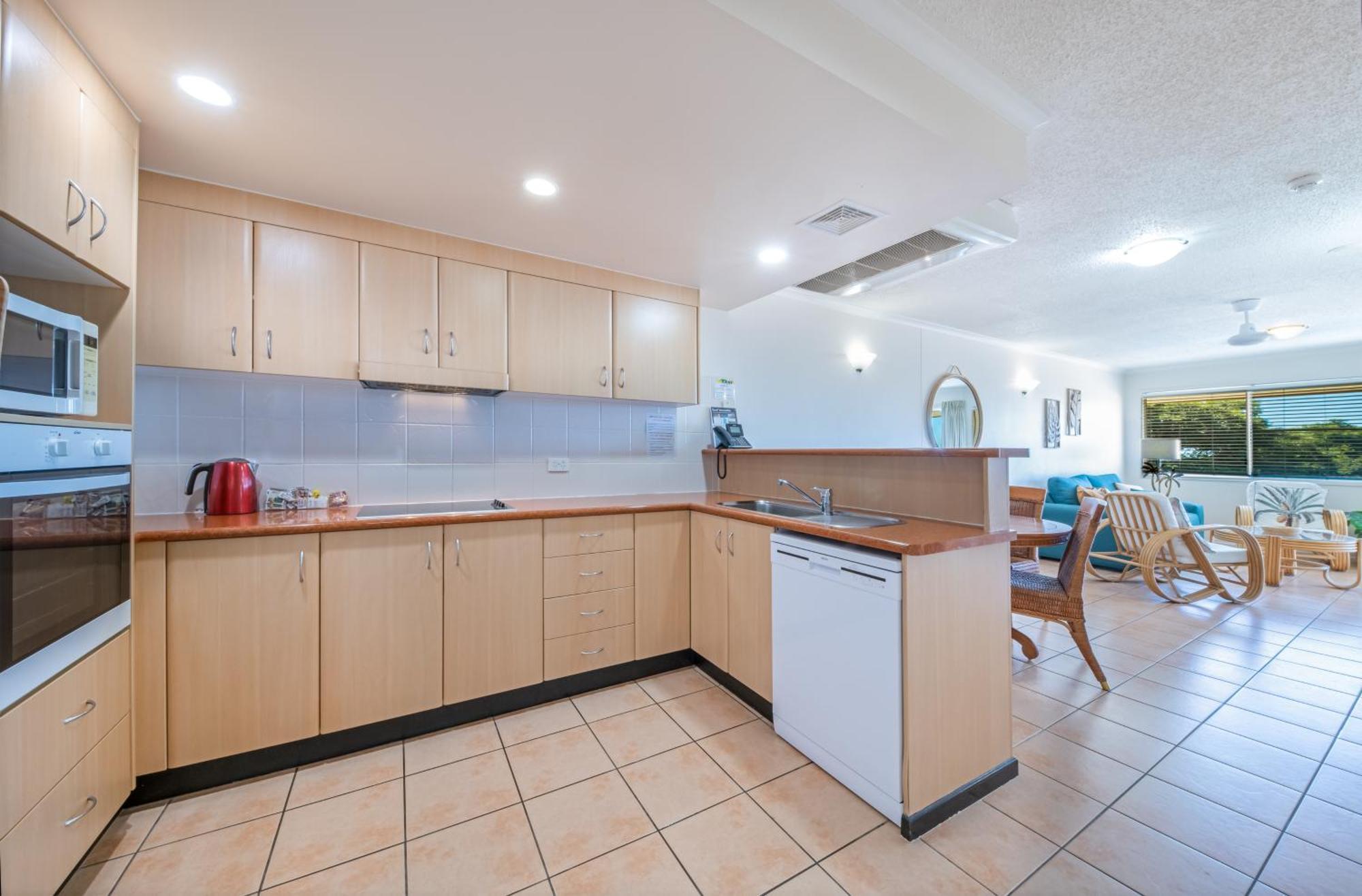 Shingley Beach Resort - Whitsundays Airlie Beach Buitenkant foto