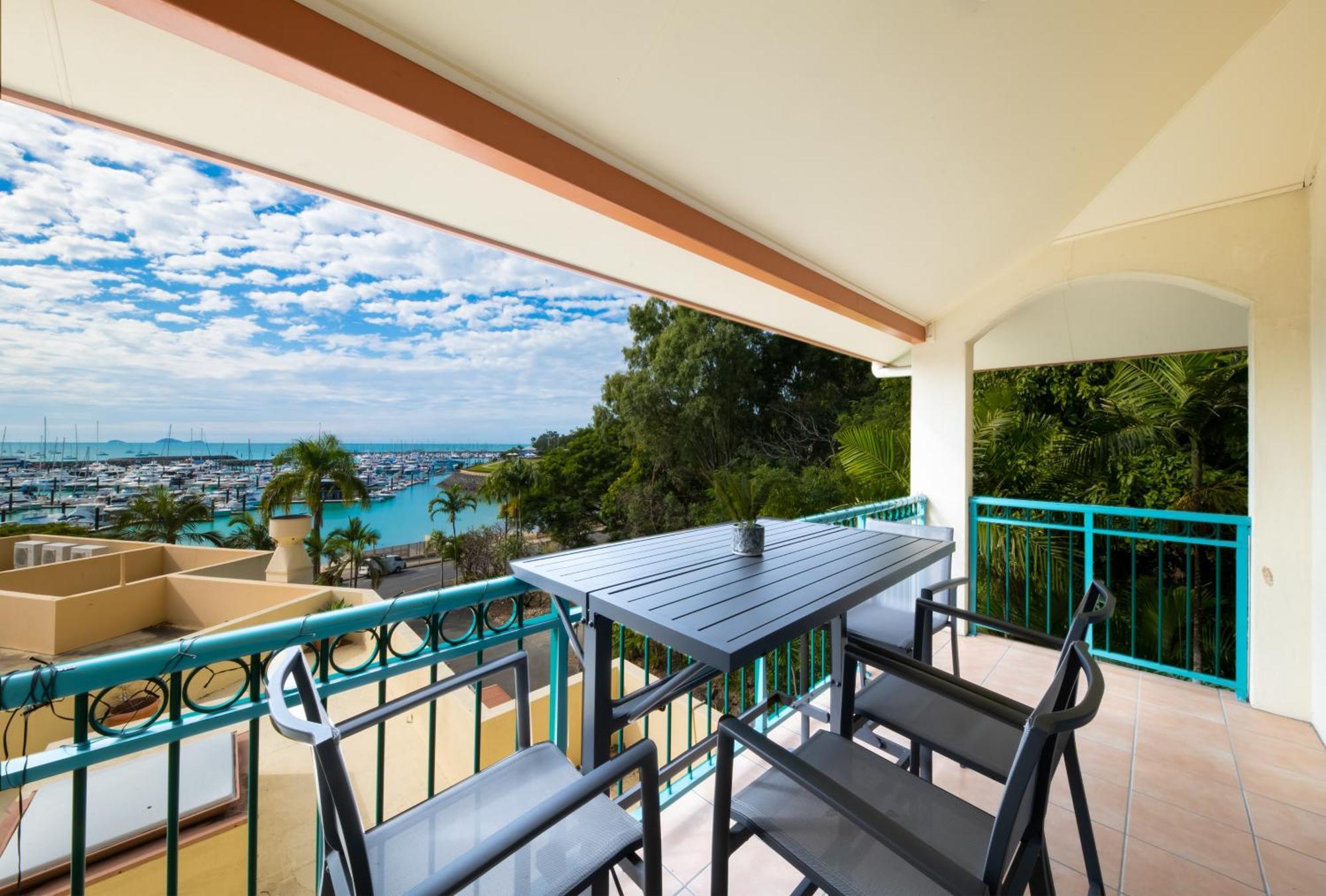 Shingley Beach Resort - Whitsundays Airlie Beach Buitenkant foto
