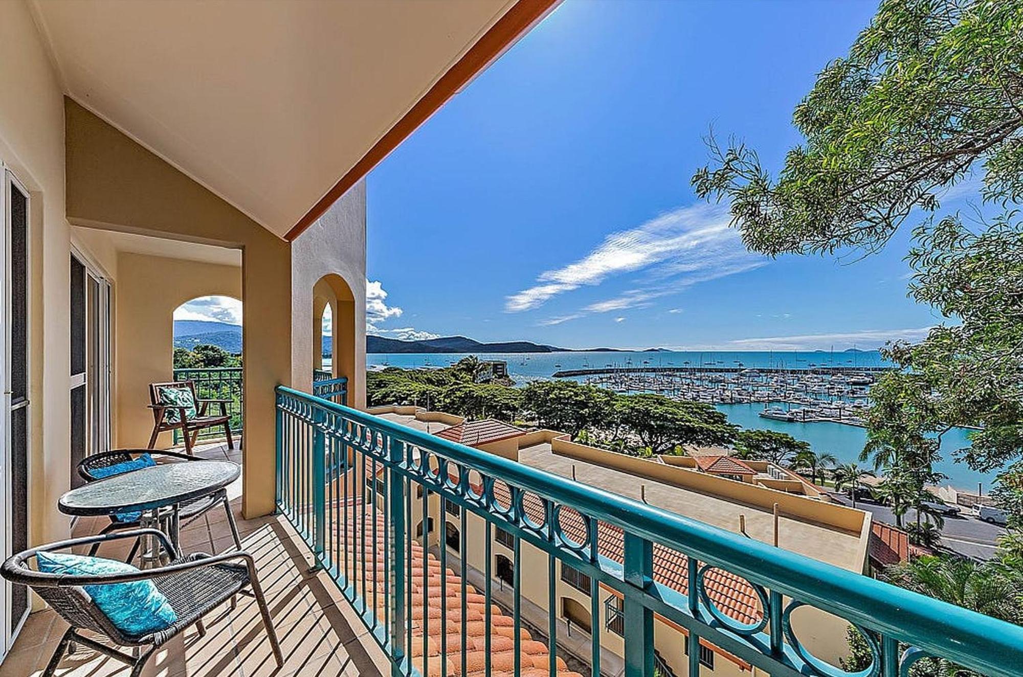 Shingley Beach Resort - Whitsundays Airlie Beach Buitenkant foto